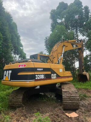 মূল পেইন্ট ব্যবহৃত CAT 320BL ক্রলার এক্সক্যাভেটর ভাল অবস্থায় জাহাজে পাঠানোর জন্য প্রস্তুত